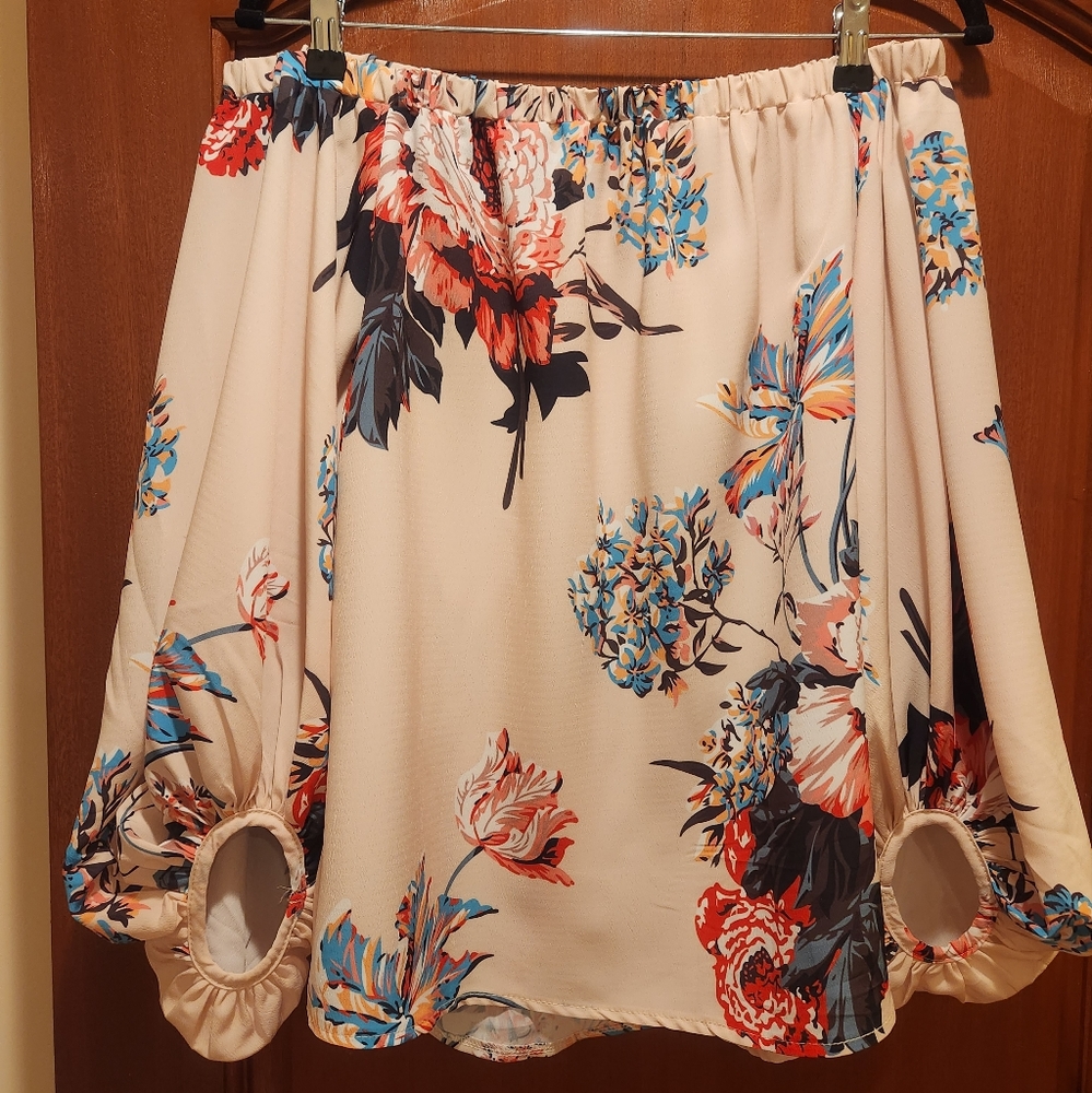 H&M off the shoulder top bloouse with balloon sleeves floral size M